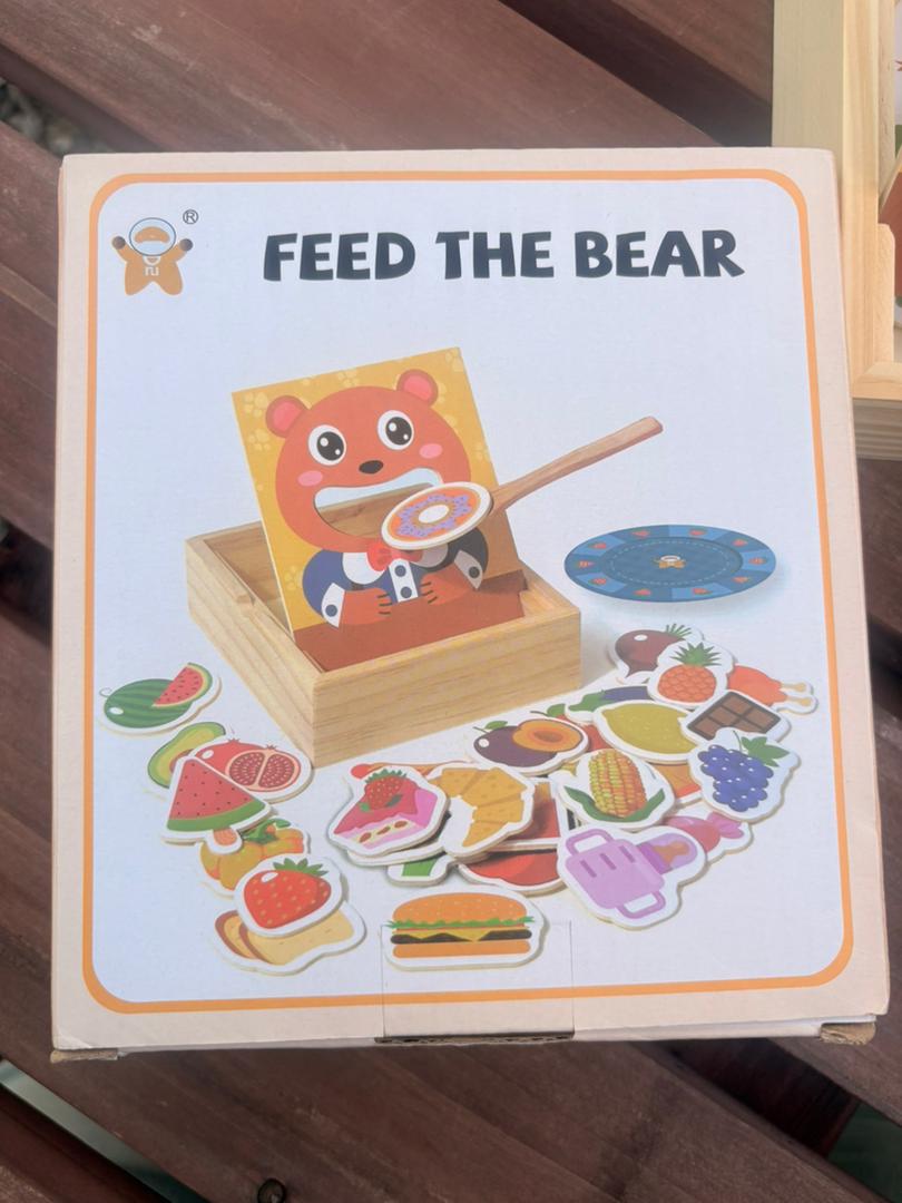 Wooden Bear Feeding Game
